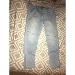 Hollister light wash skinny jeans size 15